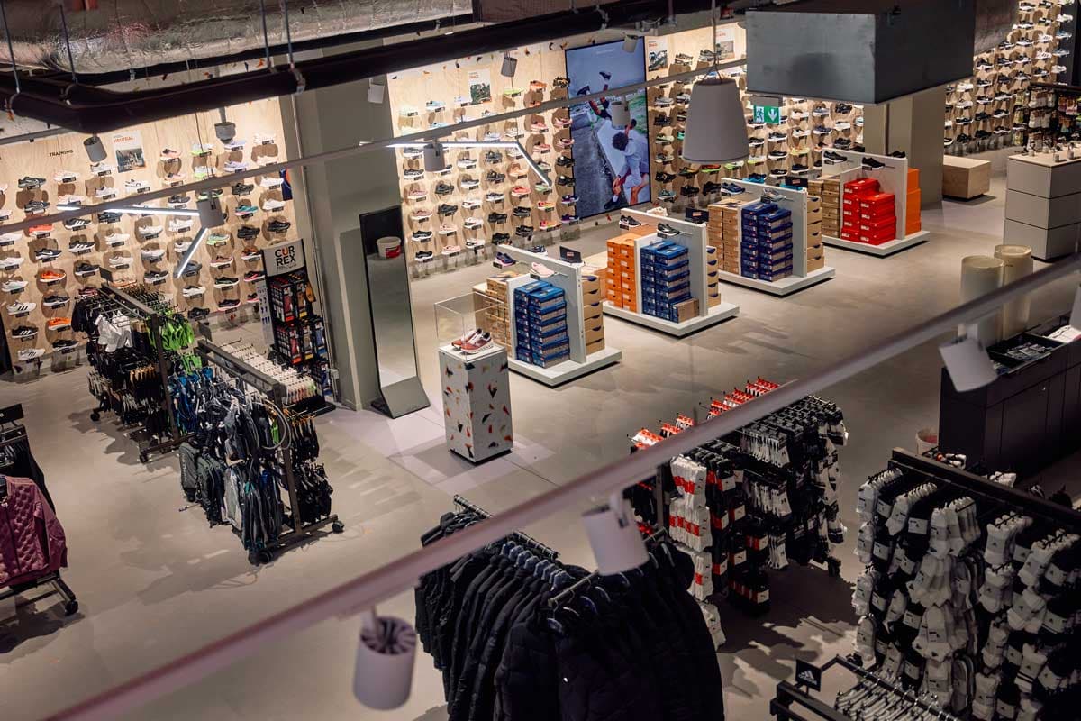 Interior view Sportscheck Leipzig store